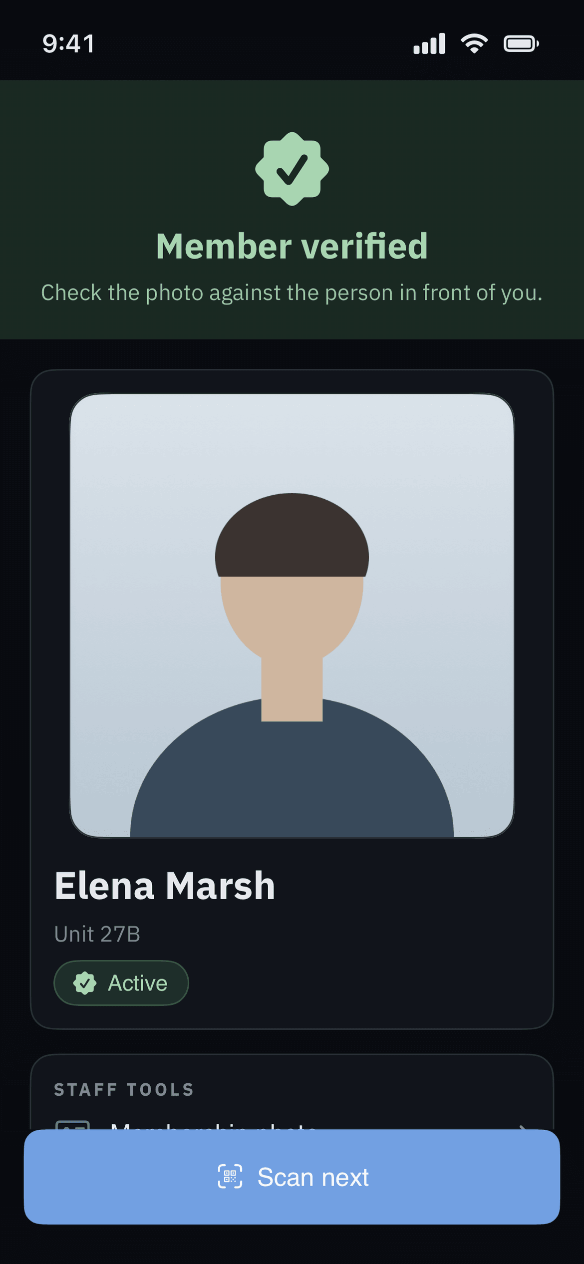 The staff screen after scanning a membership card, showing the photo held on the server
